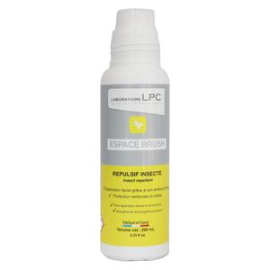 392023200-horse-repellent-spray-lpc-espace-brush-white-200-ml
